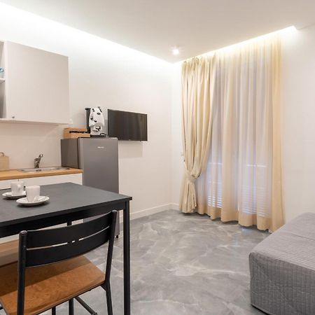 La Maison Di Tina Naples Luaran gambar