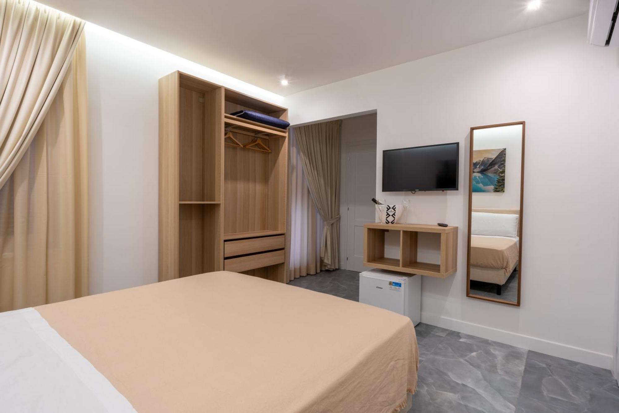 La Maison Di Tina Naples Luaran gambar